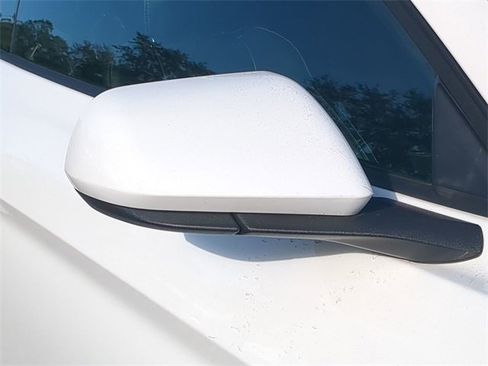 Used 2021 Ford Mustang Premium image 13