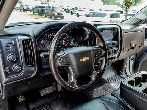 Used 2017 Chevrolet Silverado 1500 LT image 16