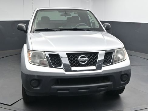 Used 2014 Nissan Frontier S w/ S Preferred Package image 2