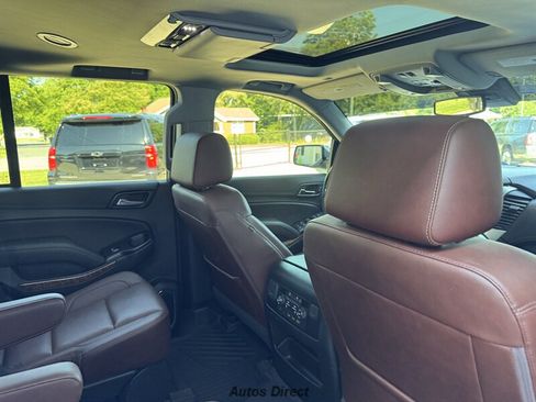 Used 2020 Chevrolet Tahoe Premier w/ Premier Plus Edition AWD/4WD image 22