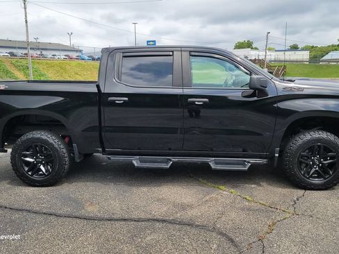 Used 2023 Chevrolet Silverado 1500 Custom Trail Boss w/ LPO, Dark Essentials Package AWD/4WD image 14