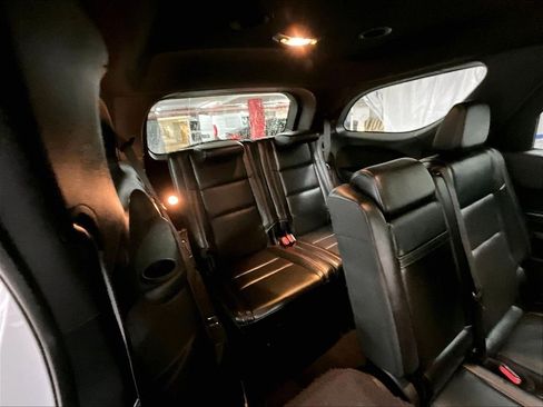 Used 2024 Dodge Durango GT AWD/4WD image 17