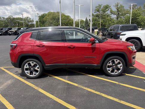 Used 2021 Jeep Compass Limited w/ Trailer Tow Group AWD/4WD image 5