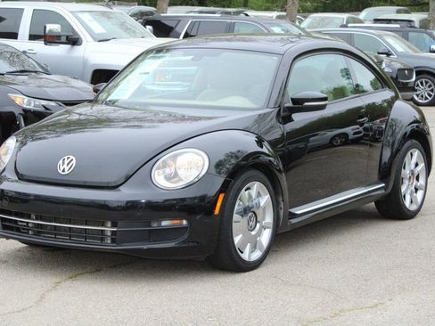 Used 2016 Volkswagen Beetle 1.8T SEL image 3
