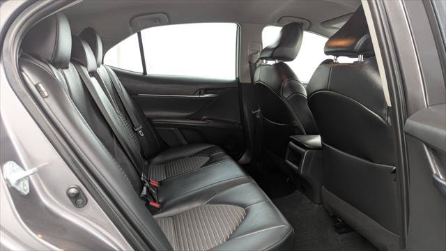 Used 2022 Toyota Camry SE FWD image 18