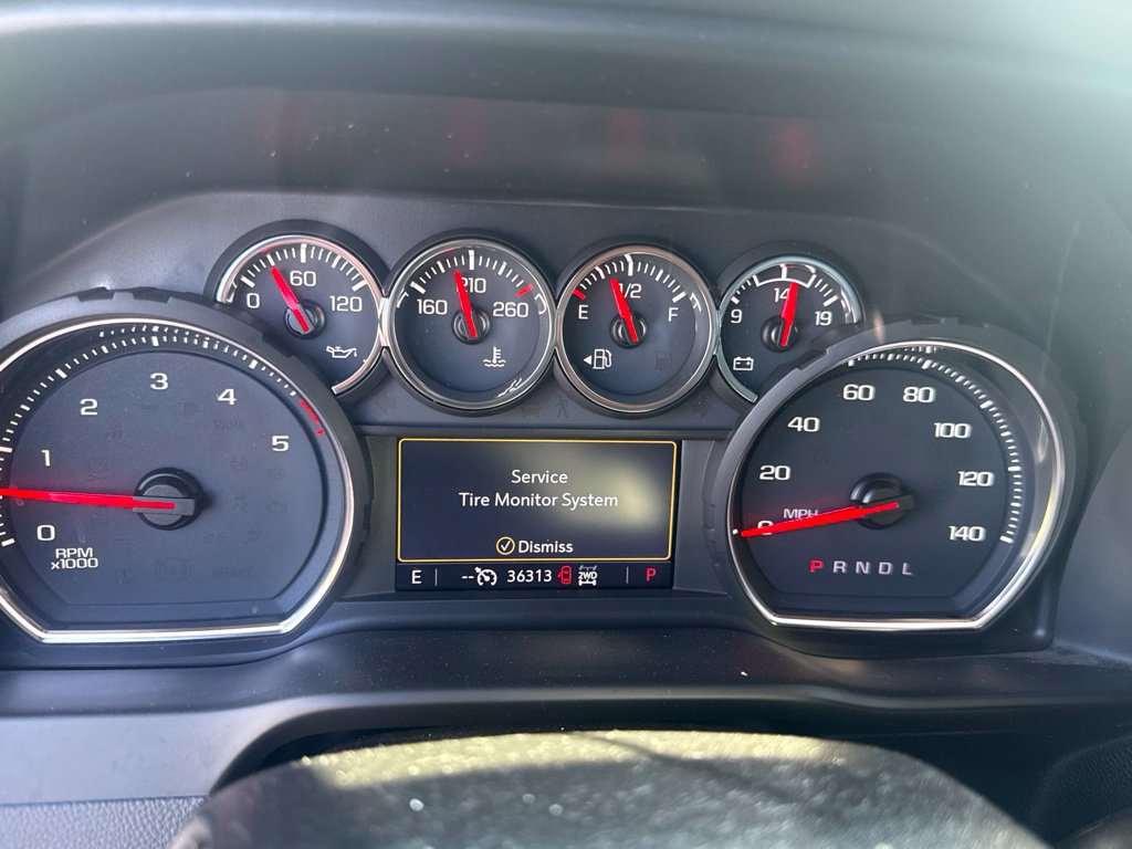 Used 2020 Chevrolet Silverado 2500 LTZ w/ LTZ Plus Package AWD/4WD image 12