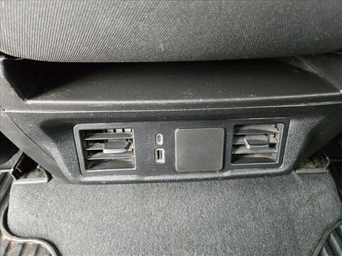 Certified 2025 Chevrolet Silverado 1500 Custom image 17