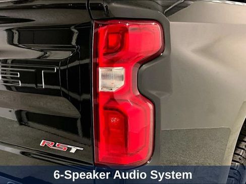Used 2024 Chevrolet Silverado 1500 RST w/ Z71 Off-Road Package AWD/4WD image 32