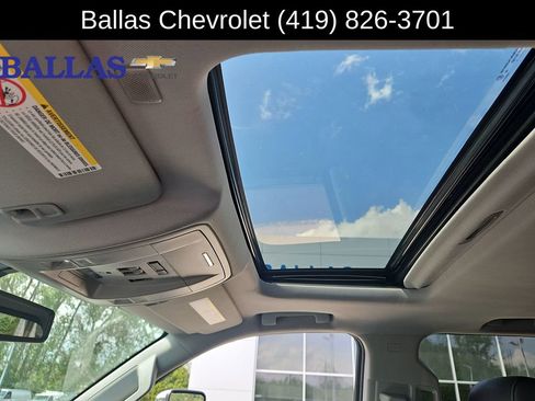 Used 2017 Chevrolet Silverado 2500 LTZ w/ Duramax Plus Package AWD/4WD image 19