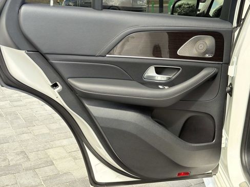 Used 2025 Mercedes-Benz GLE 53 AMG 4MATIC Coupe image 31