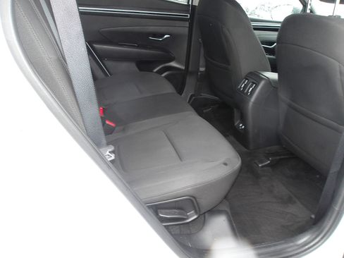 Certified 2022 Hyundai Tucson SEL w/ Cargo Package image 11