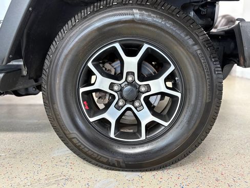 Used 2014 Jeep Wrangler Unlimited Sport w/ Quick Order Package 24S image 13