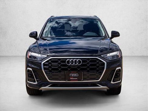 Used 2025 Audi Q5 2.0T Premium Plus w/ Premium Plus Package AWD/4WD image 2