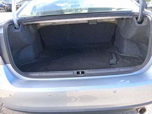 Used 2017 Subaru Impreza 2.0i Limited AWD/4WD image 13