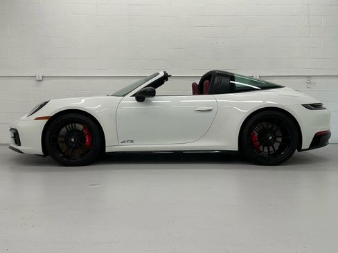 Used 2022 Porsche 911 AWD/4WD image 3