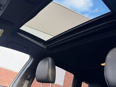 Used 2019 Mitsubishi Outlander SEL image 22