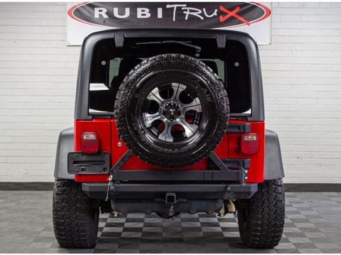 Used 2005 Jeep Wrangler Rubicon AWD/4WD image 5