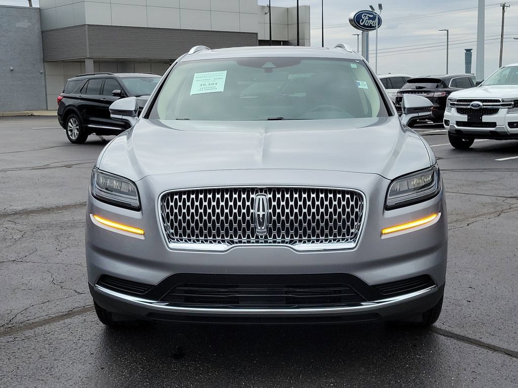 Certified 2023 Lincoln Nautilus Reserve w/ Luxury Package AWD/4WD image 2