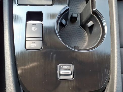 Certified 2025 Nissan Rogue SL w/ Tech Package FWD image 23