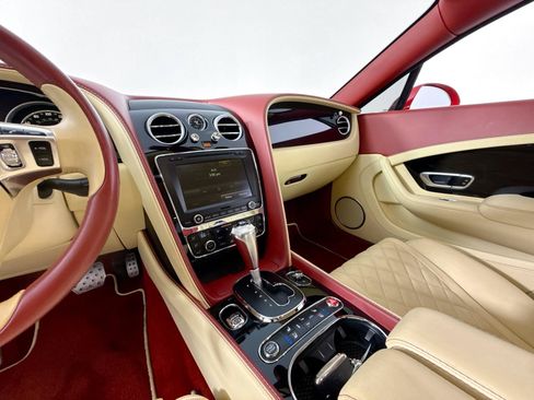 Used 2017 Bentley Continental GT AWD/4WD image 33
