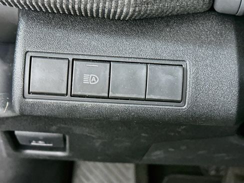 Used 2025 Subaru Solterra AWD/4WD image 17