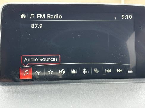 Used 2018 MAZDA CX-9 Touring image 45