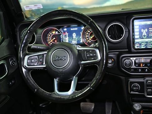 Used 2020 Jeep Wrangler Unlimited Sahara image 66