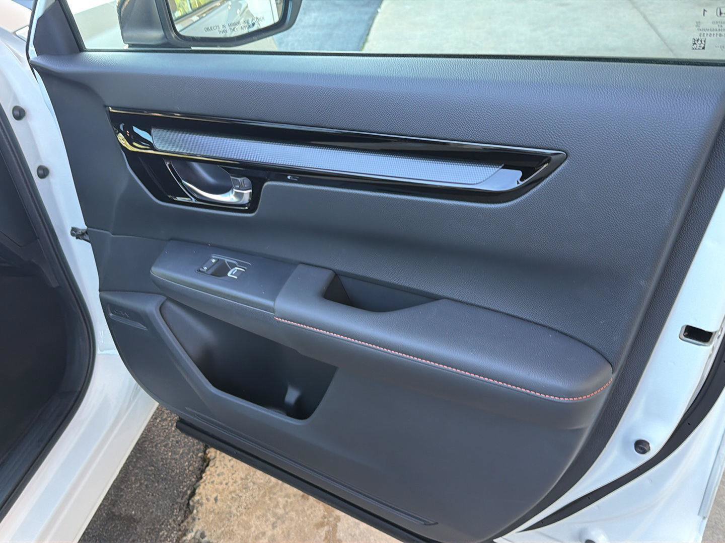 Used 2024 Honda CR-V Sport Touring image 14
