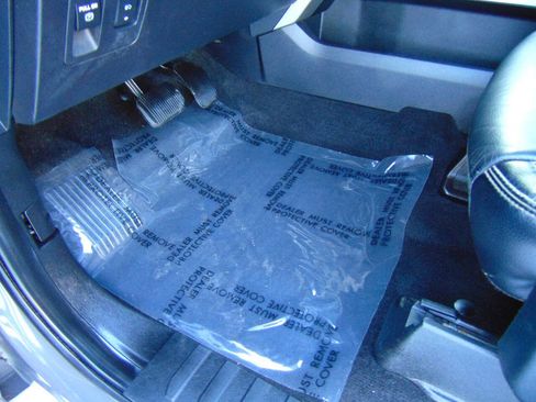 Used 2020 Ford F150 Lariat w/ Equipment Group 502A Luxury image 6