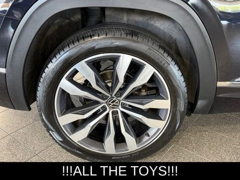 Used 2022 Volkswagen Atlas SEL Premium R-Line AWD/4WD image 11