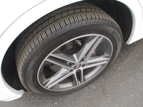 Used 2020 Audi SQ5 Premium Plus AWD/4WD image 14