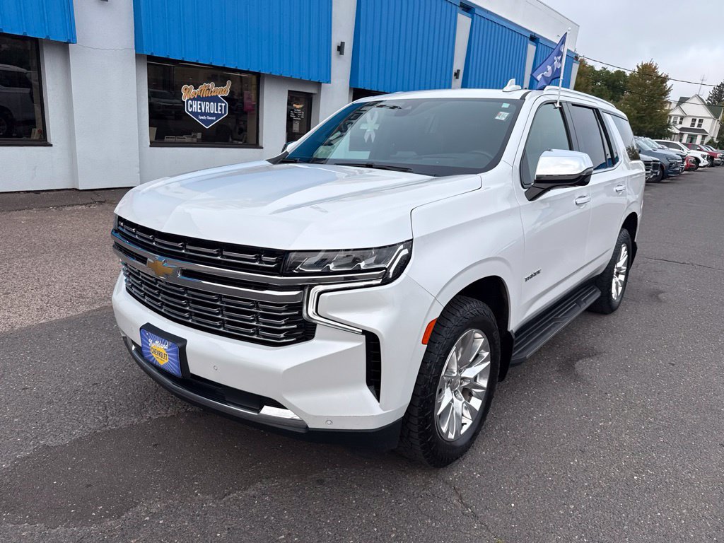 Used 2021 Chevrolet Tahoe Premier w/ Premium Package AWD/4WD image 2