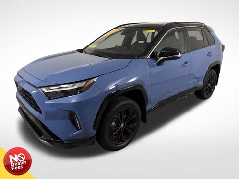 Used 2024 Toyota RAV4 XSE AWD/4WD image 8