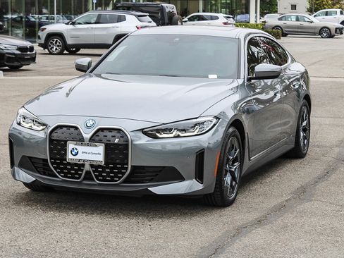 Certified 2024 BMW i4 eDrive40 w/ Premium Package RWD image 3