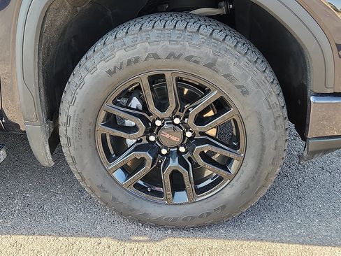 Used 2026 GMC Sierra 1500 Elevation AWD/4WD image 7