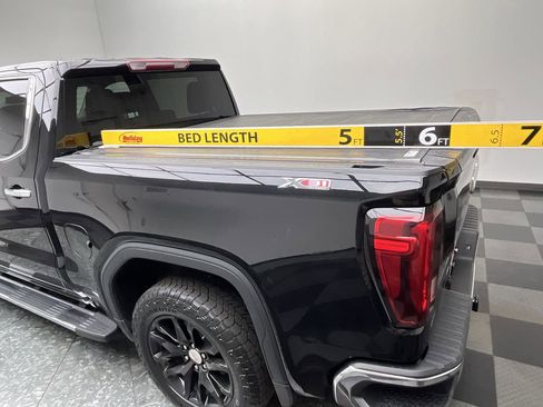 Used 2021 GMC Sierra 1500 SLT AWD/4WD image 29