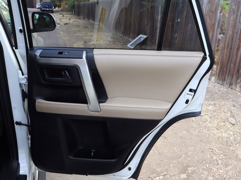 Used 2011 Toyota 4Runner SR5 image 25