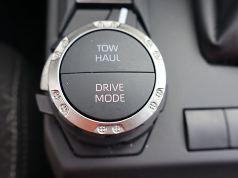 Used 2026 Toyota 4Runner SR5 AWD/4WD image 24