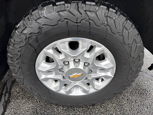 Used 2022 Chevrolet Silverado 3500 LTZ w/ LTZ Plus Package AWD/4WD image 9
