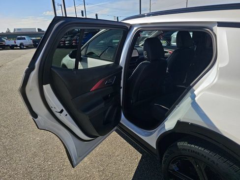 Used 2025 Chevrolet Equinox EV RS FWD image 20