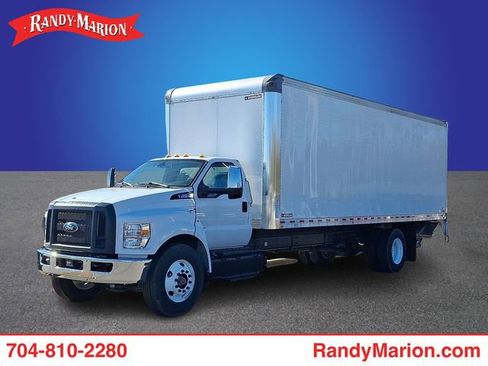Used 2023 Ford F650 2WD Regular Cab Super Duty image 1