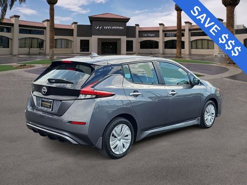 Used 2025 Nissan Leaf S FWD image 8