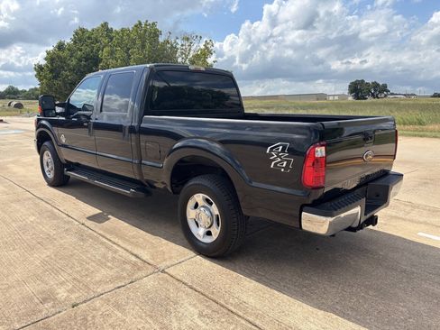Used 2013 Ford F250 XLT w/ XLT Interior Pkg AWD/4WD image 6