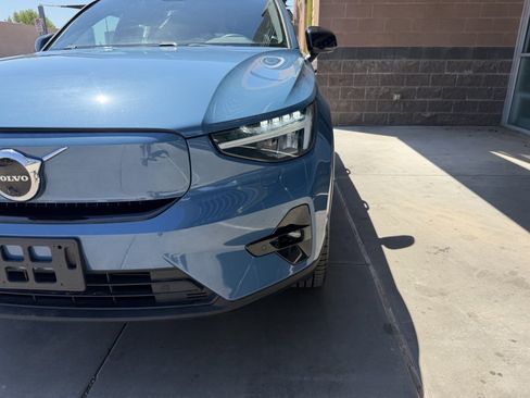 Used 2023 Volvo C40 P8 Recharge Ultimate AWD/4WD image 11