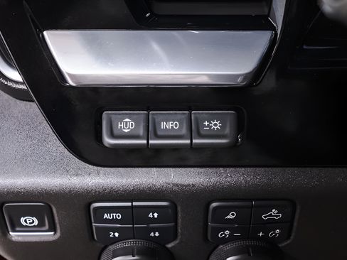Used 2025 Chevrolet Silverado 2500 LTZ w/ Trail Boss Package AWD/4WD image 19