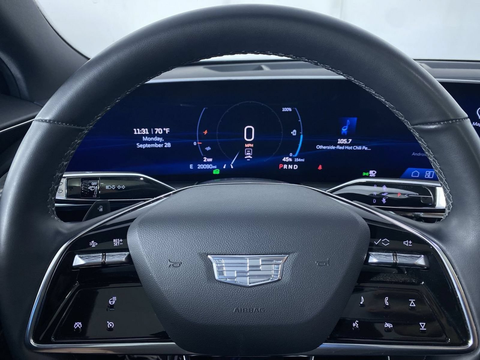 Certified 2024 Cadillac Lyriq Luxury RWD image 3
