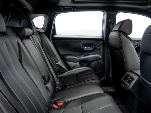 Certified 2025 Acura ADX A-Spec image 33