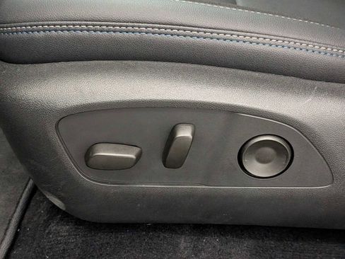 New 2026 Chevrolet Equinox EV LT image 17