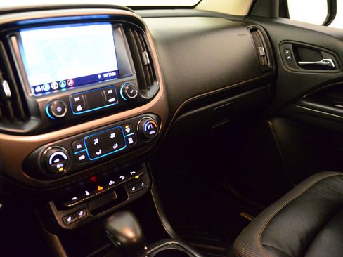 Used 2022 GMC Canyon AT4 w/ Trailering Package image 27