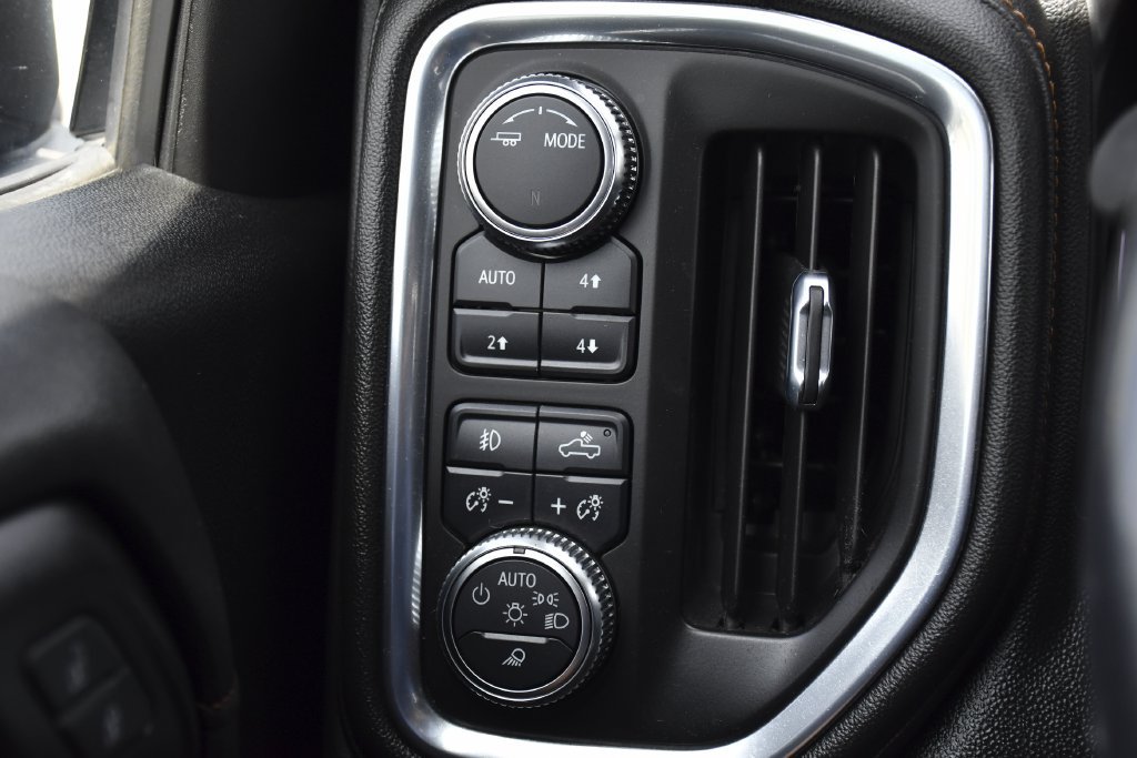 Used 2021 GMC Sierra 1500 AT4 AWD/4WD image 18